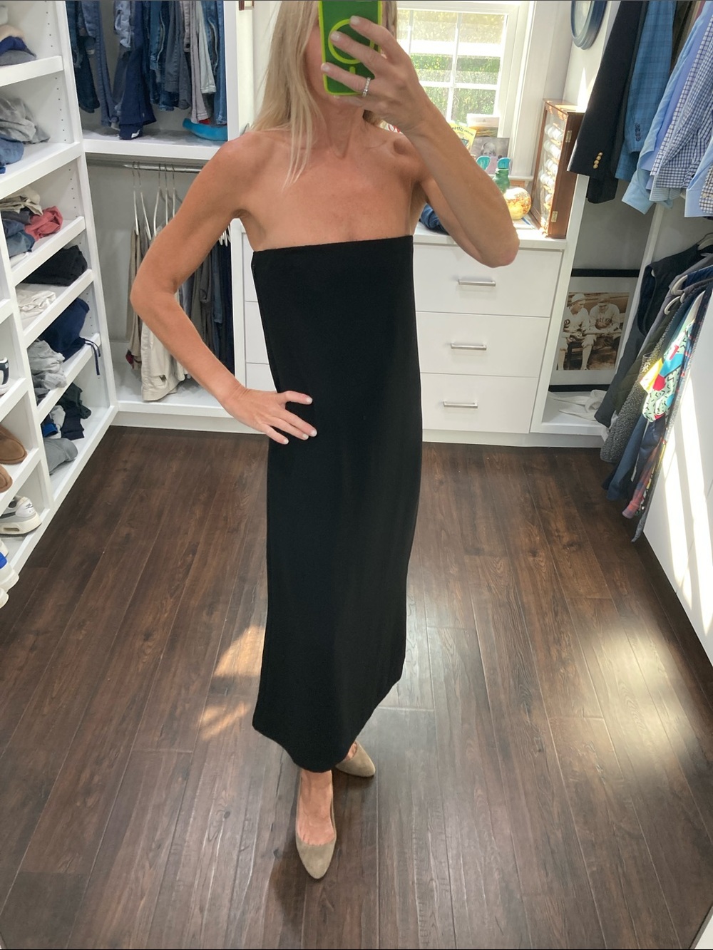 Tuckernuck Women's Strapless Black Midi Dress - Sleek Tube Silhouette XS